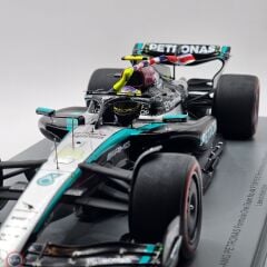 1:18 Spark 2024 Mercedes Benz GP - F1 W15 EQ Performance Team Amg Petronas #44