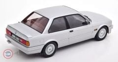 1:18 KK Scale 1988 BMW 325i E30 M-Paket 2