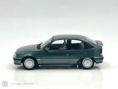 1:18 1987 Opel Kadett GSi