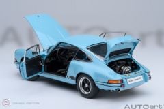 1:18 Autoart 1973 Porsche 911 Carrera 2.7 RS