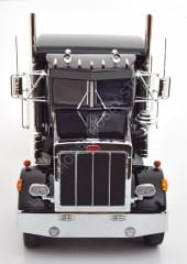1:18 1967 Peterbilt 359