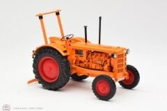 1:18 Minichamps 1953 Hanomag R28 Farm Traktör