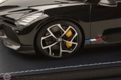 1:18 MR Collection 2023 Bugatti W16 Mistral