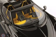 1:18 MR Collection 2023 Bugatti W16 Mistral