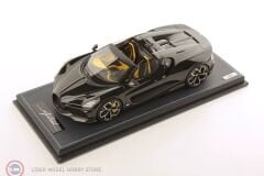 1:18 MR Collection 2023 Bugatti W16 Mistral