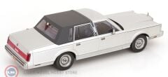 1:18 KK Scale Lincoln Town Car Air Movie 185
