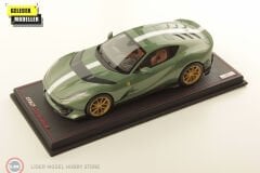 1:18 MR Collection 2022 Ferrari  812 Competizione - VERDE BOTTIGLIA - GREEN