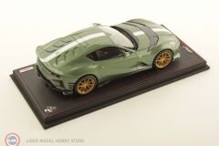 1:18 MR Collection 2022 Ferrari  812 Competizione - VERDE BOTTIGLIA - GREEN