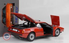 1:18 BMW M1