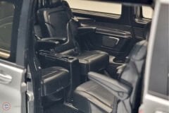 1:18 2018 Mercedes Benz Viano V Class AMG V260 Line