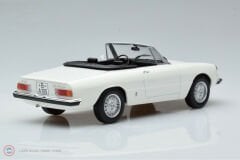 1:18 Norev 1978 Alfa Romeo 2000 Spider
