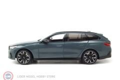 1:18 Minichamps 2024 BMW i5 Touring - Green Metallic