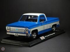 1:18 Maisto 1974 Chevrolet  C10 Cheyenne Super Pick-Up