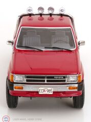 1:18 KK Scale 1985 Toyota Hilux Truck Xtra Cab 4x4