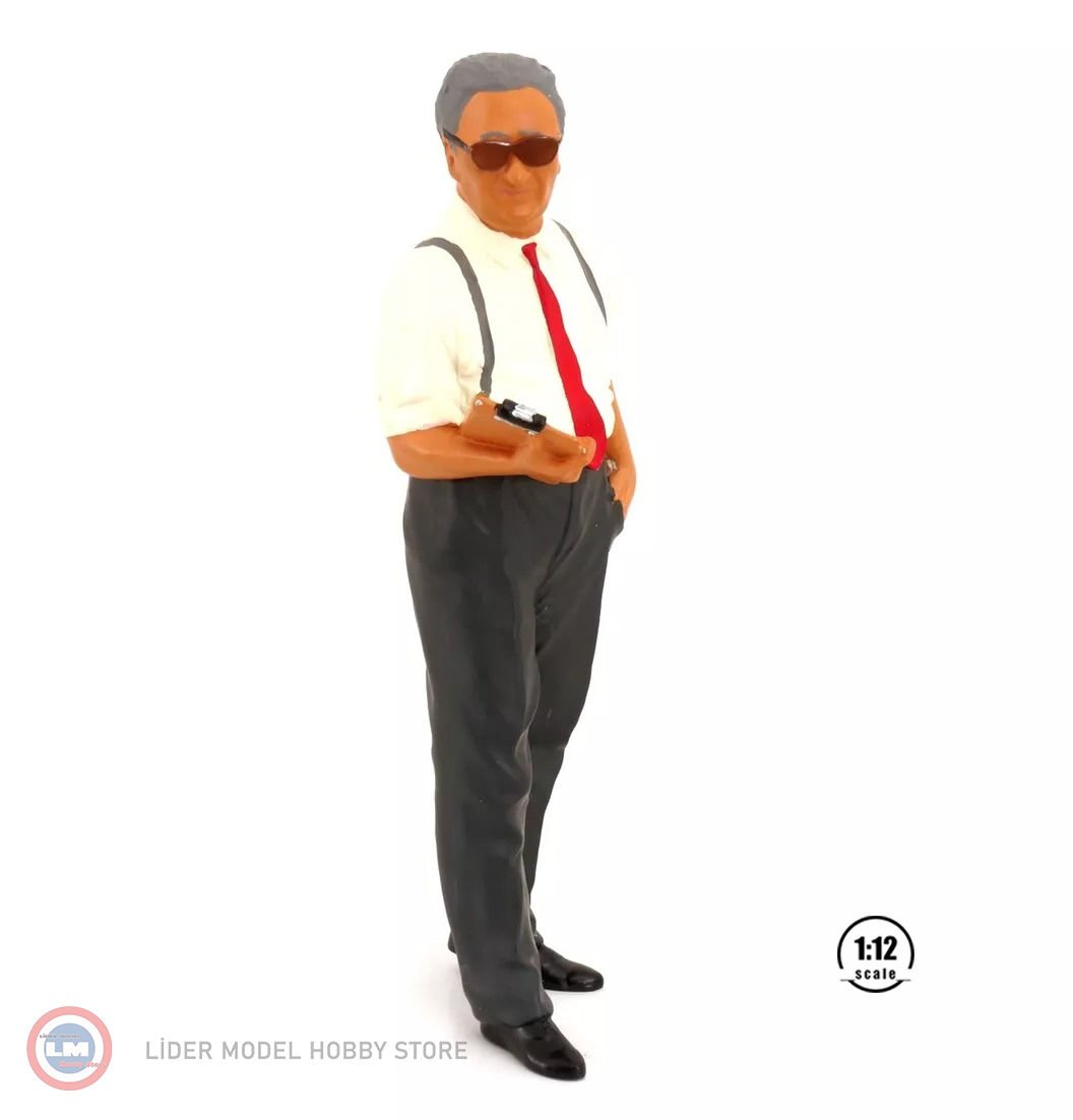 1:12 Figur  Enzo Ferrari with clipboard