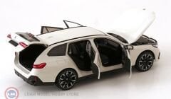 1:18 Minichamps 2024 BMW i5 M60 Touring - white metallic