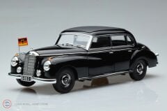 1:18 1955 Mercedes Benz 300 W186 Konrad Adenauer