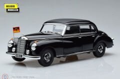 1:18 Norev 1955 Mercedes Benz 300 W186 Konrad Adenauer
