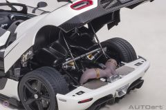 1:18 2015 Koenigsegg Agera RS Beyaz
