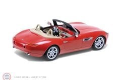 1:18 Minichamps 2000 BMW Z8 ROADSTER - RED
