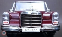 1:18 1966 Mercedes Benz 600 Pullman W100 Jujube Red