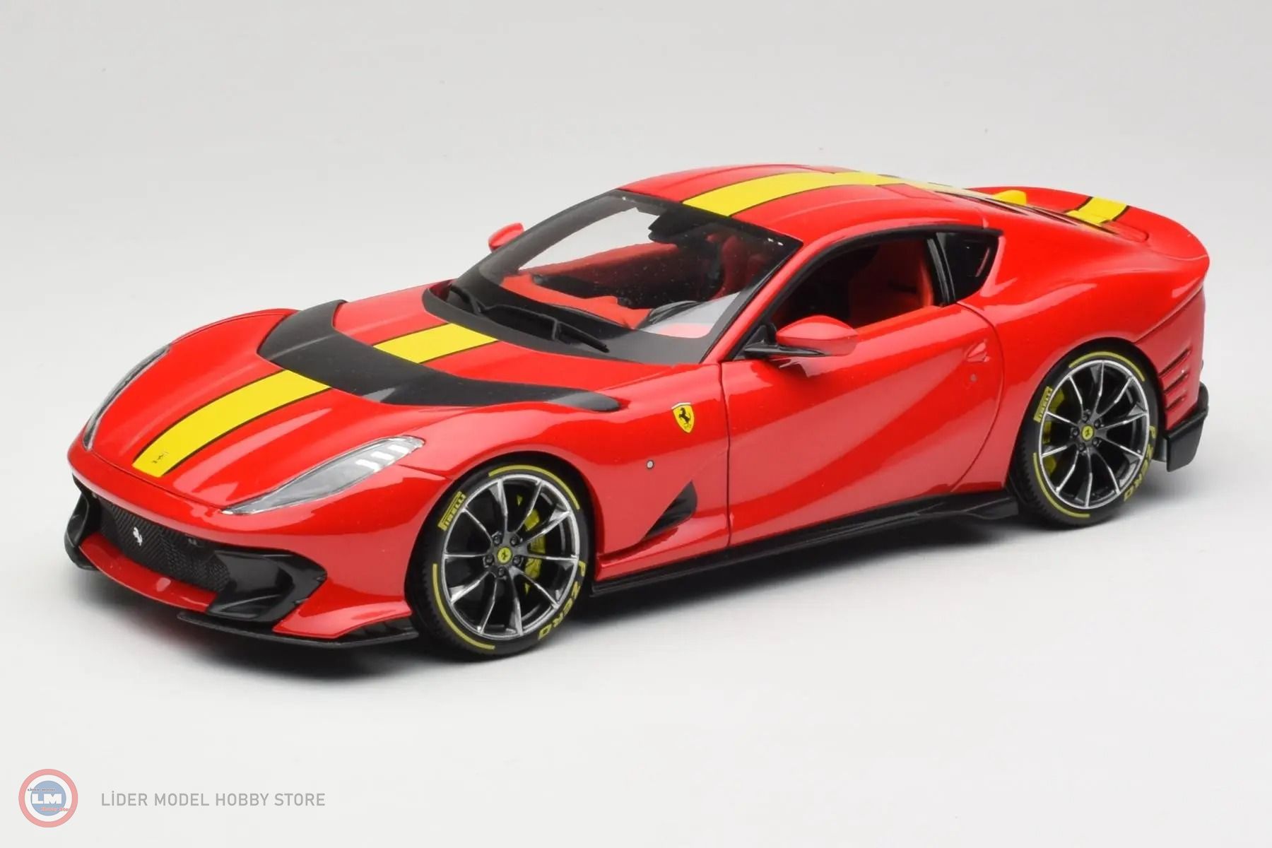 Burago - 1:18 Burago 2021 Ferrari 812 COMPETIZIONE - 6.089,85 TL