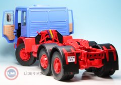 1:18 1972 Man F7 16.304
