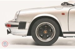 1:12 1983 Porsche 911 Carrera 3.2 Coupe