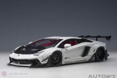 1:18 Autoart Liberty Walk LB Works Lamborghini Aventador