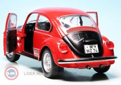 1:18 1974 Volkswagen Beetle Kafer 1303 World Cup Edition