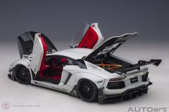 1:18 Autoart Liberty Walk LB Works Lamborghini Aventador Beyaz