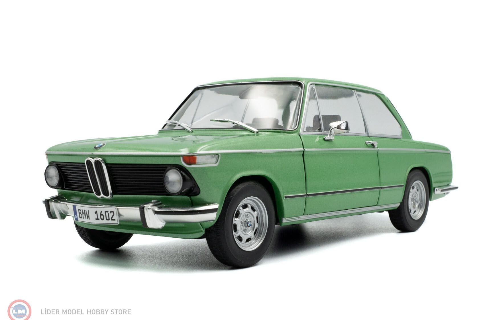 1:18 Solido 1971 BMW 1602 Taiga grün