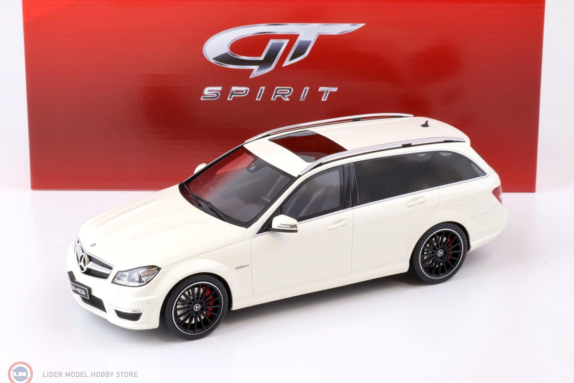 KUSURLU 1:18 GT Spirit 2012 Mercedes Benz C63 AMG S204