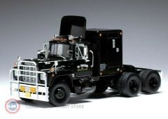 1:43 IXO 1966 Mack R-Series with rear cabin