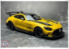 1:18 2021 Mercedes Benz AMG GT Black Series Solar Beam