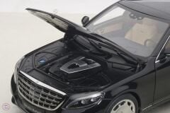 1:18 2016 Mercedes Benz S Class S600 Maybach