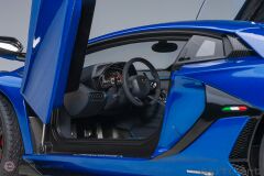 1:18 2019 Lamborghini Aventador SVJ (Blu Nethuns)