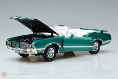 1:18 1972 Oldsmobile 442 W-30 CABRIOLET 