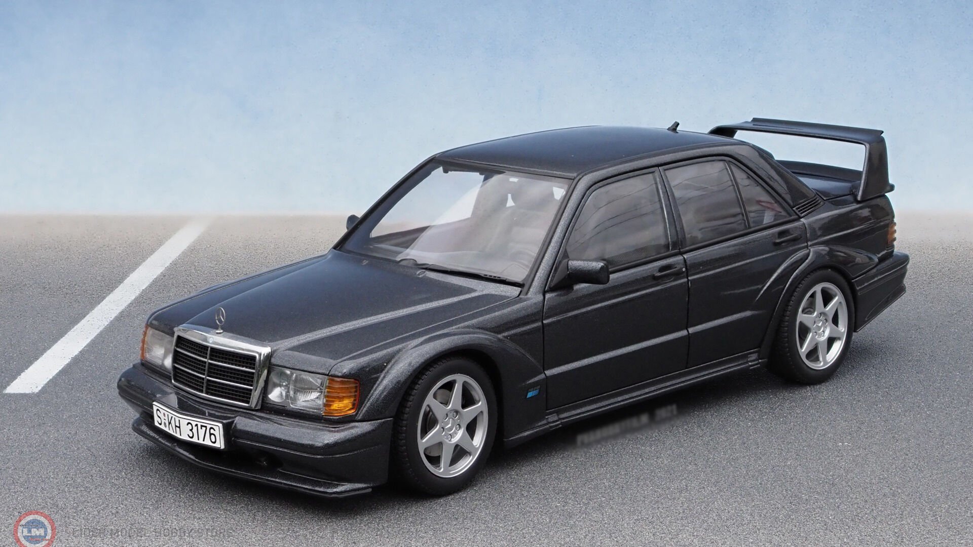 1:18 Autoart 1990 Mercedes Benz 190E EVO 2 2.5 16V