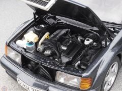 1:18 Autoart 1990 Mercedes Benz 190E EVO 2 2.5 16V