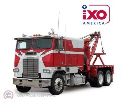 1:43 IXO 1987 Freightliner FLA - Tow Truck