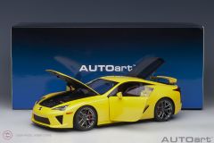 1:18 2010 Lexus LFA Sarı