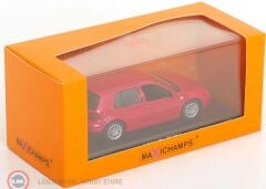 1:43 Maxichamps 1999 Volkswagen GOLF 4