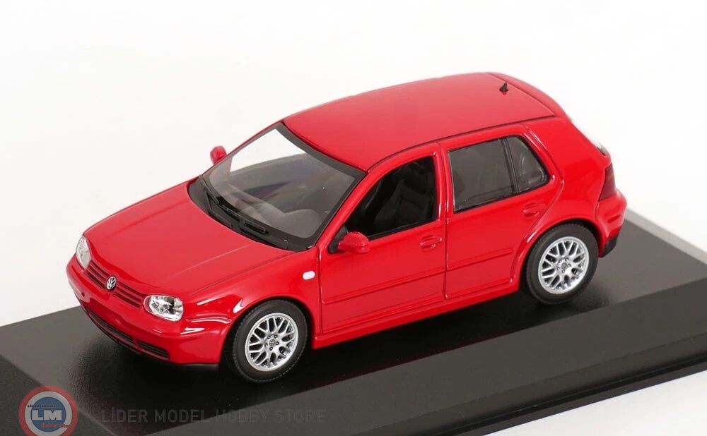 1:43 Maxichamps 1999 Volkswagen GOLF 4