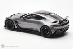 1:18 GT Spirit 2023 ASTON MARTIN V12 VANTAGE MAGNETIC SILVER