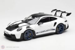 1:18 2022 Porsche 911 GT3 RS Weissach Pack