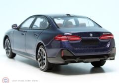 1:43 Minichamps 2023 BMW I5
