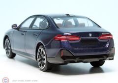 1:43 Minichamps 2023 BMW I5