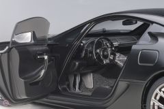 1:18 2010 Lexus LFA Siyah