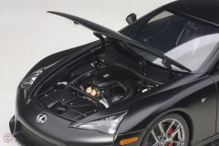 1:18 2010 Lexus LFA Siyah